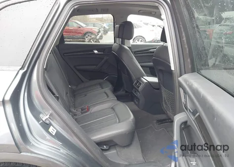 2018 Audi Q5 2.0T Premium z USA, uszkodzony, nr VIN WA1ANAFY2J2232589